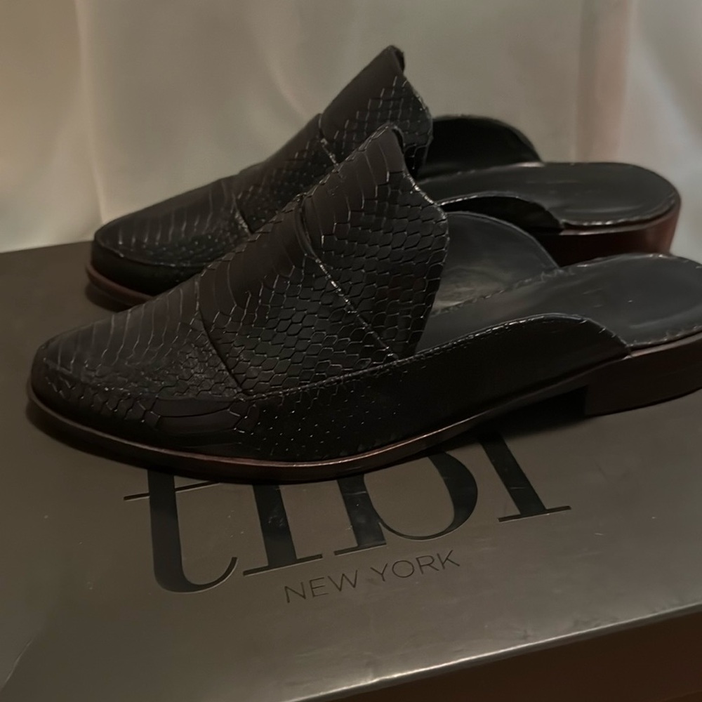Tibi New York Denni Serpent Mule Like new